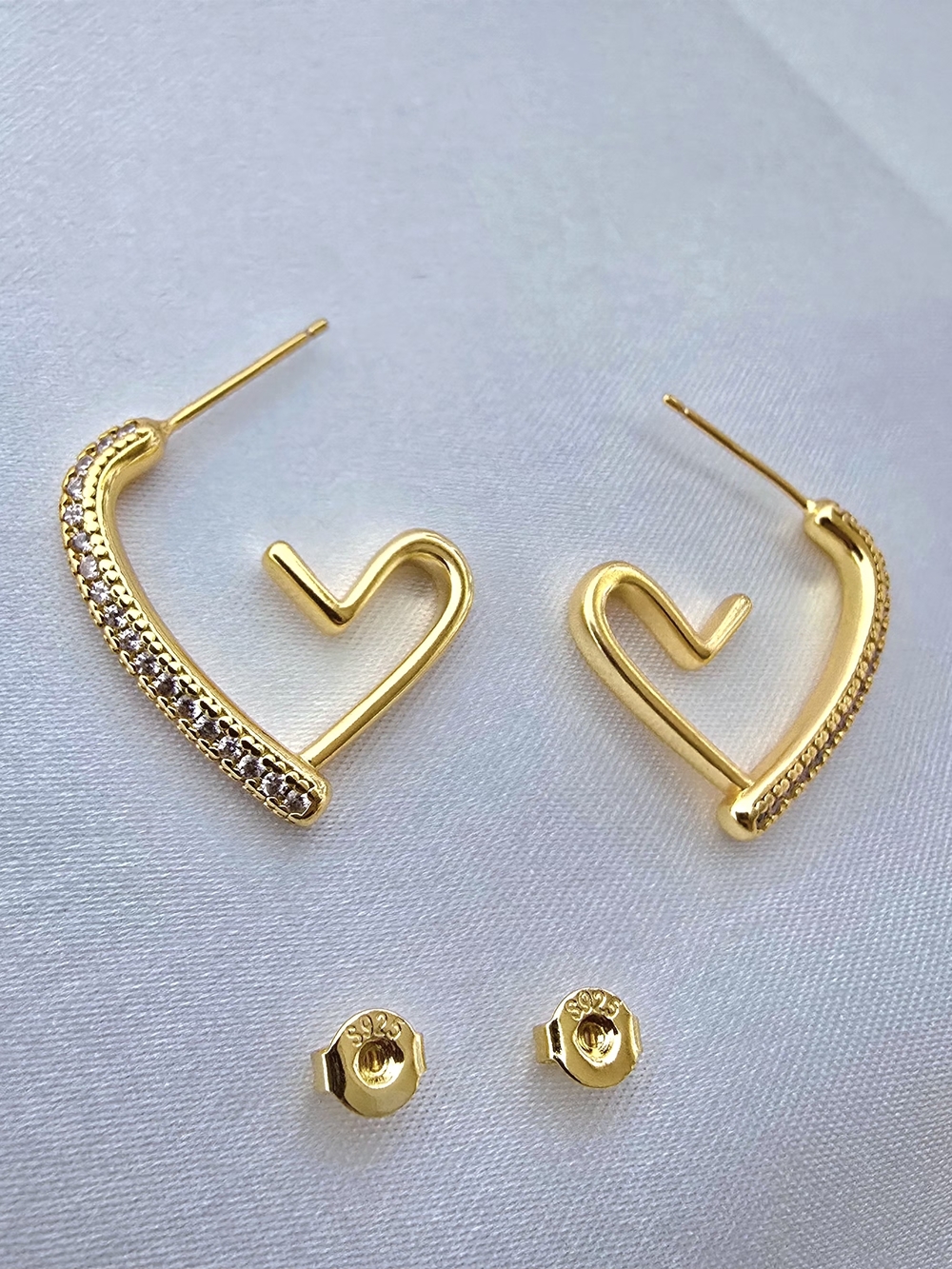 Gold-plated 925 Silver Zircon Heart Pavé Hoop Earrings -‎ Women Jewelry